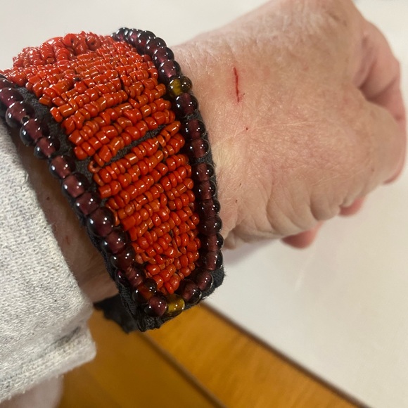NavajoTrue Coral hand beaded Adjustable bracelet w TURQUOISE. - Picture 7 of 8